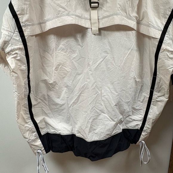 Free People FP Movement Peace Out Backpack Parachute Parka. Size M/L New W Tags - Picture 15 of 16